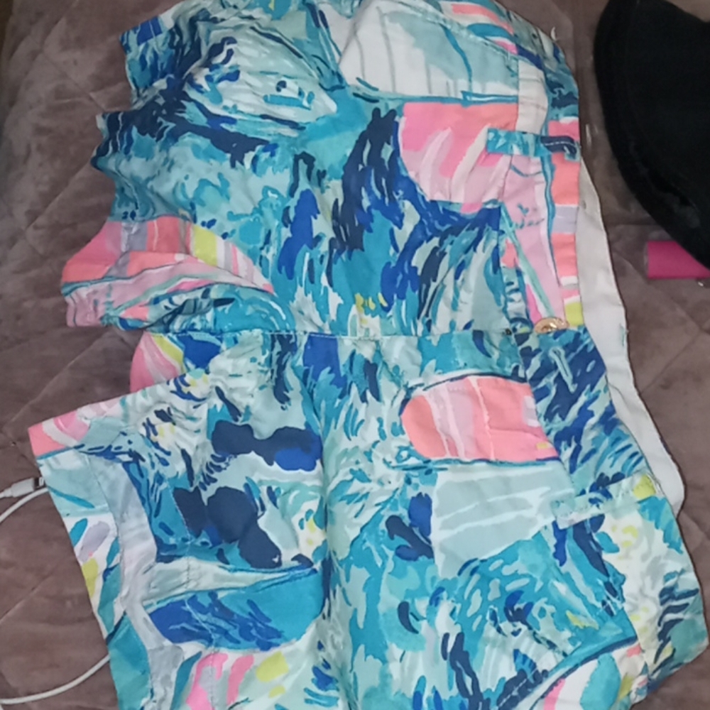 Shorts - Picture 4 of 4